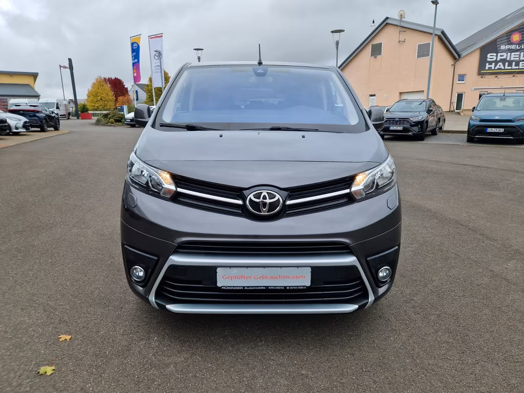 Toyota Proace (Verso)