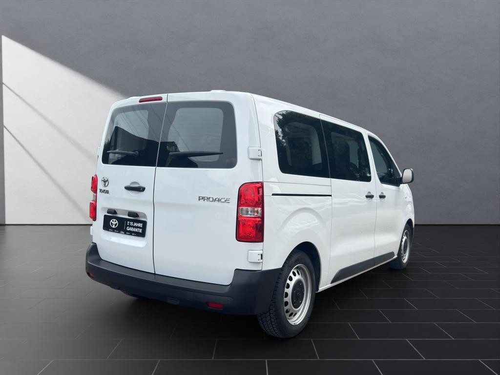 Toyota Proace (Verso)