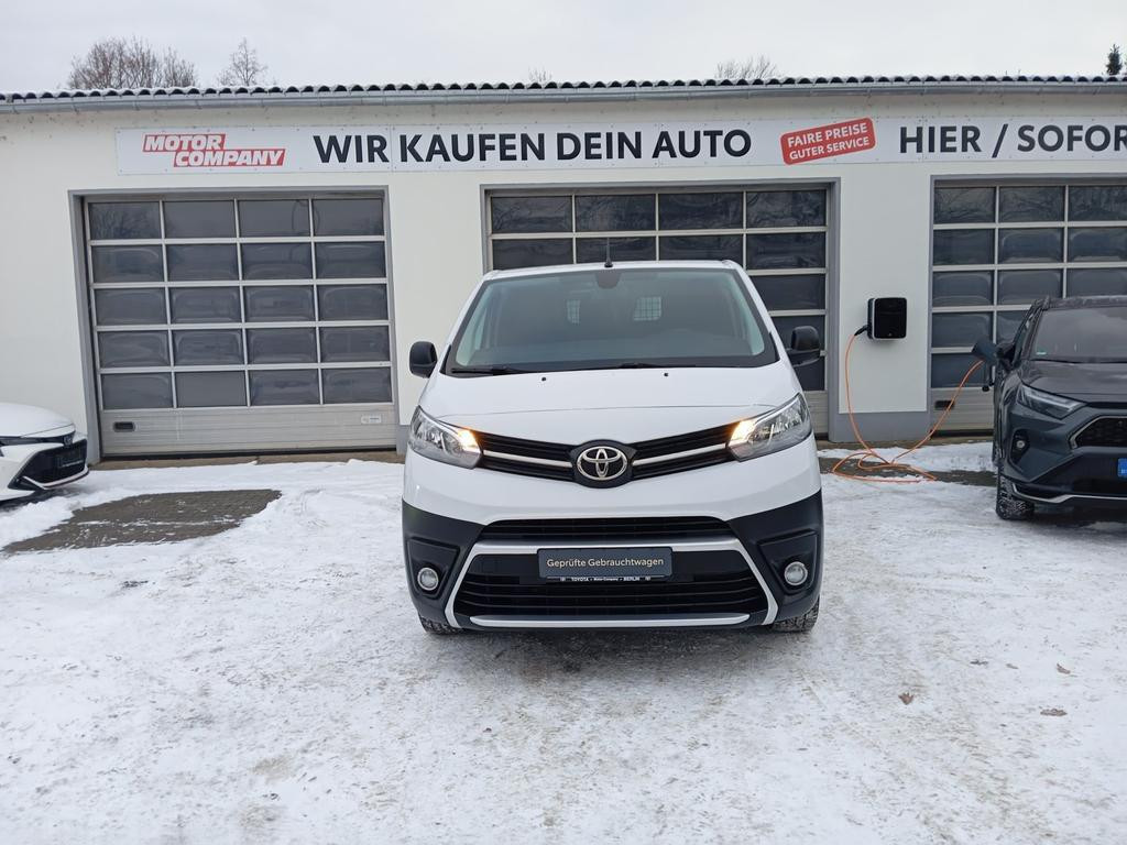 Toyota Proace (Verso)