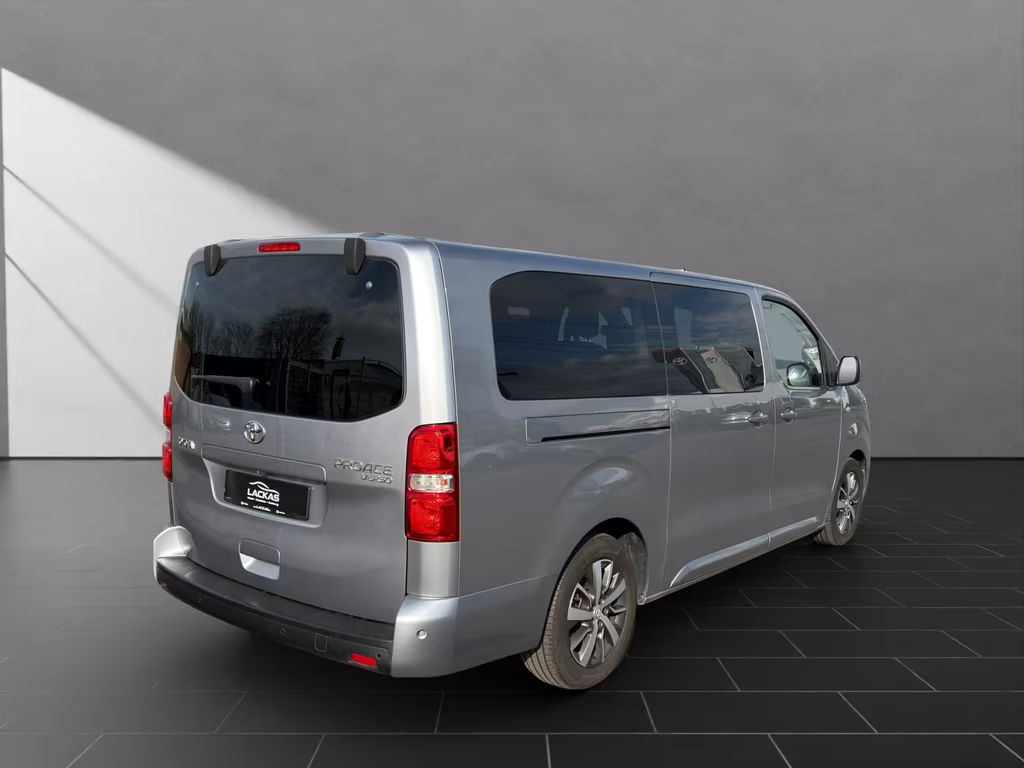 Toyota Proace (Verso)