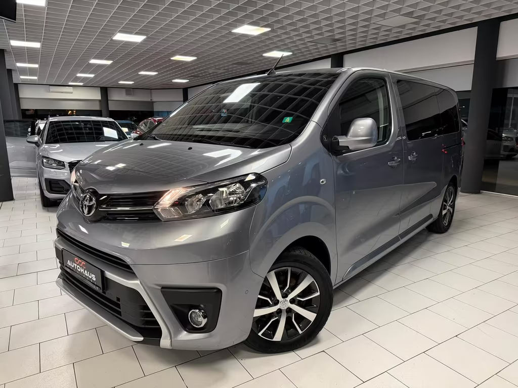 Toyota Proace (Verso) Proace Verso Team Deutschland|NAVIKAM|KEYL|TOTW