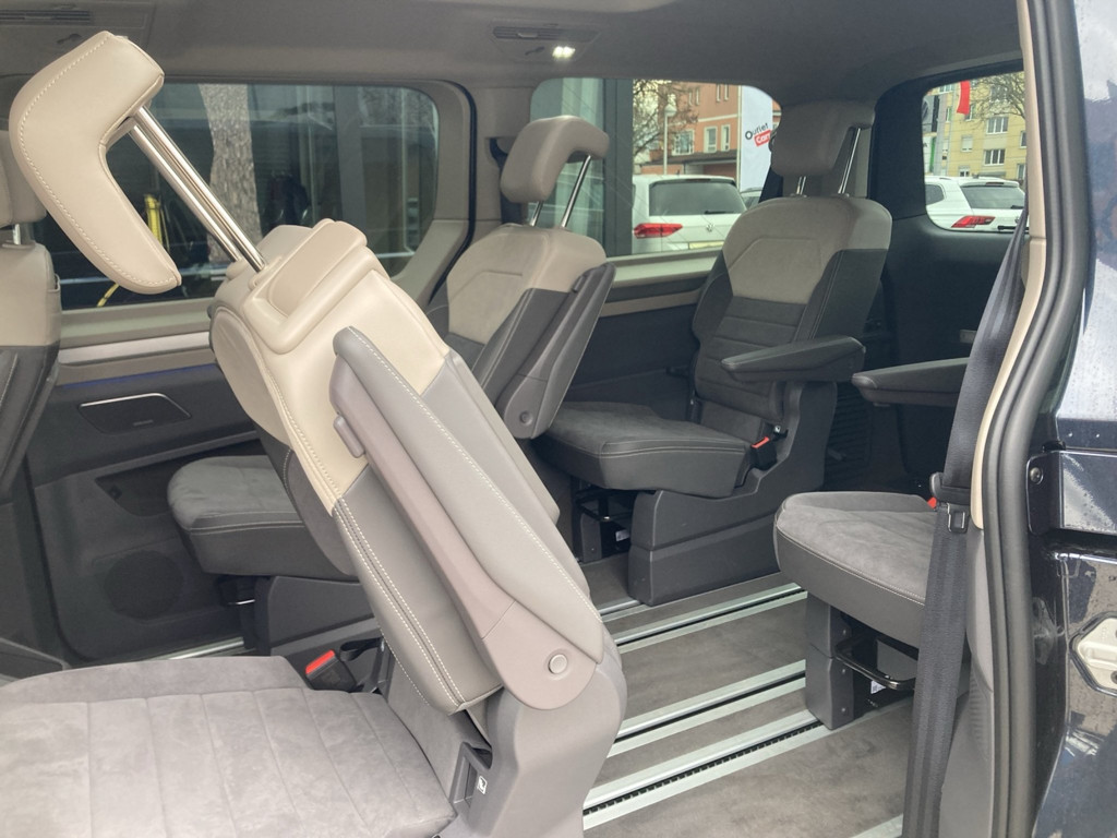 Volkswagen Multivan