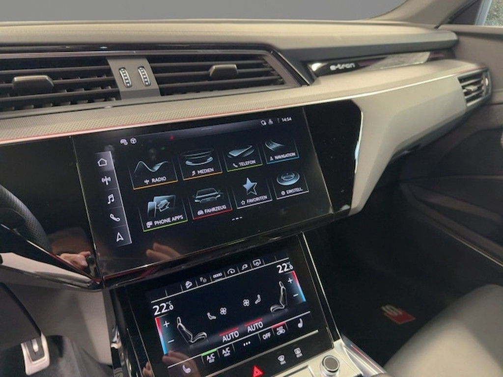 Audi Q8 e-tron