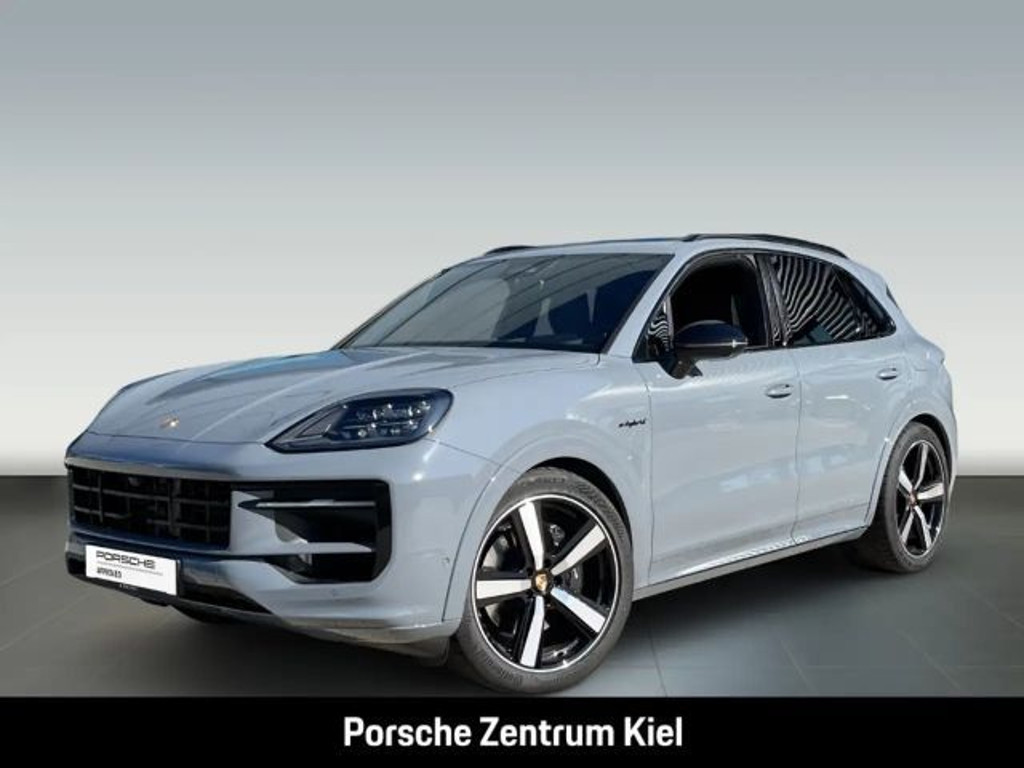 Porsche Cayenne E-Hybrid Black Edition