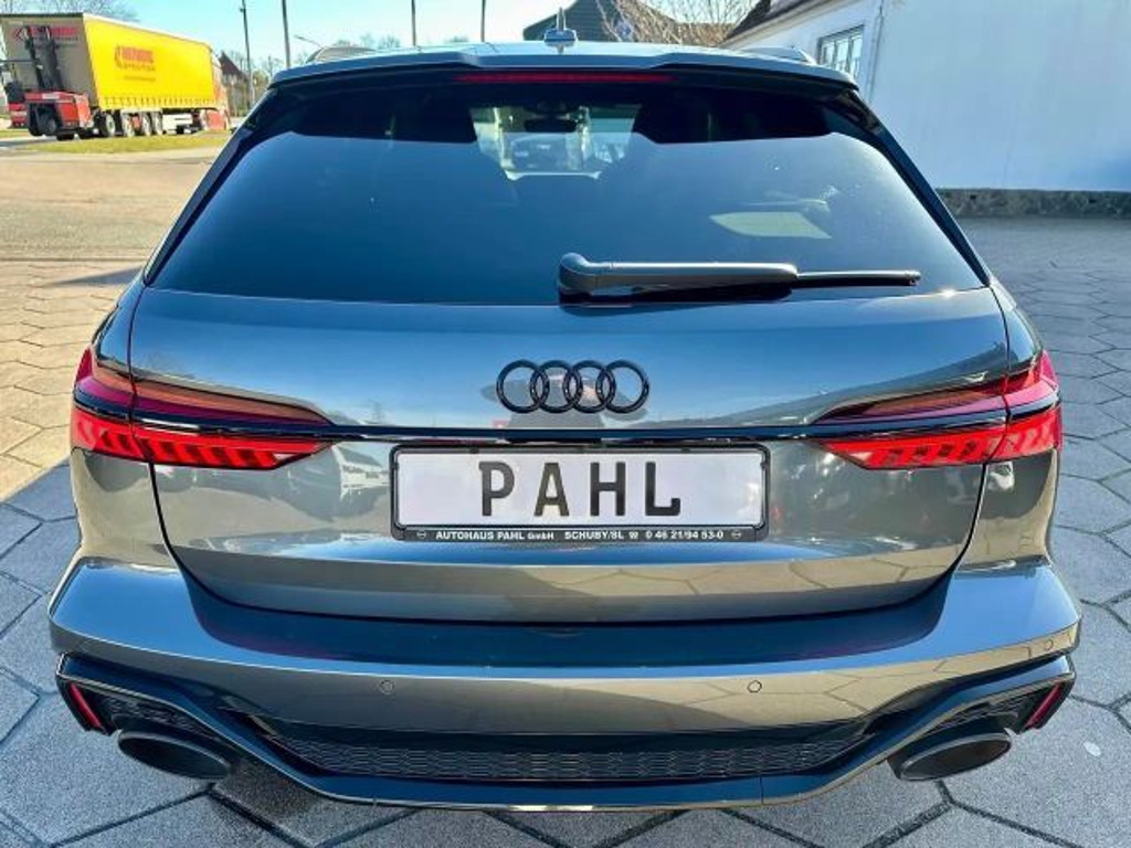 Audi RS6