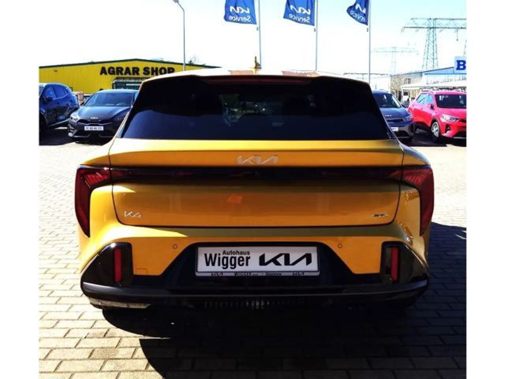 Kia K4