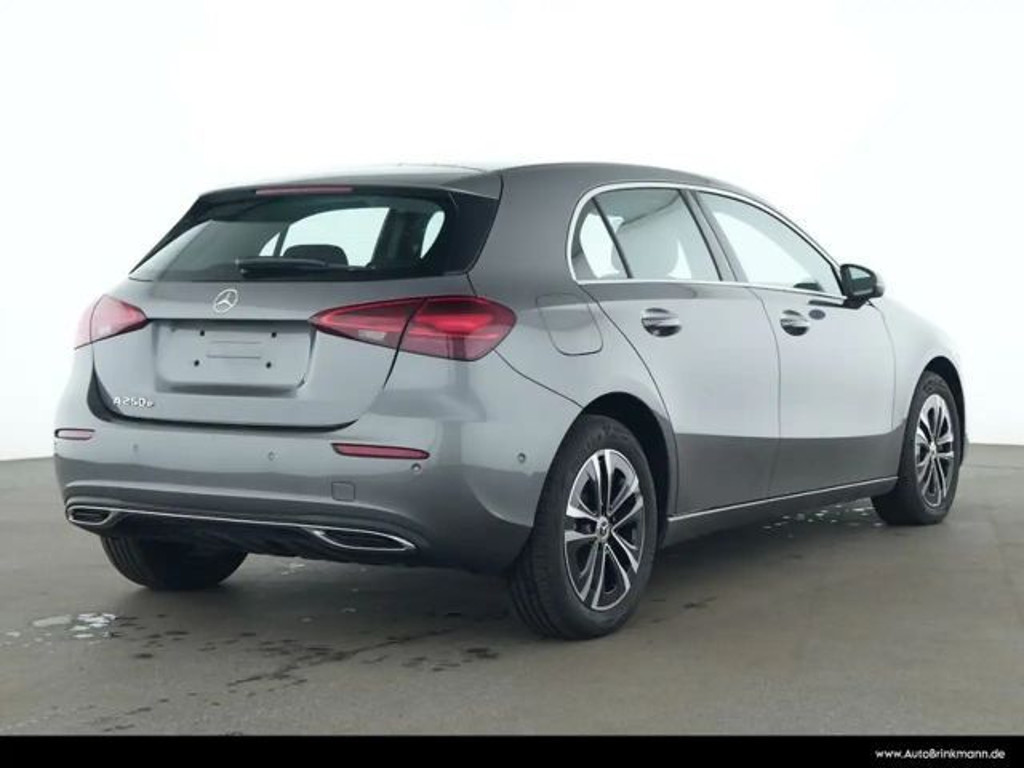 Mercedes-Benz A-Klasse A 250 A 250 e