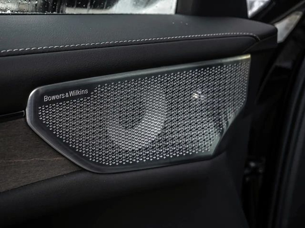Volvo ES90