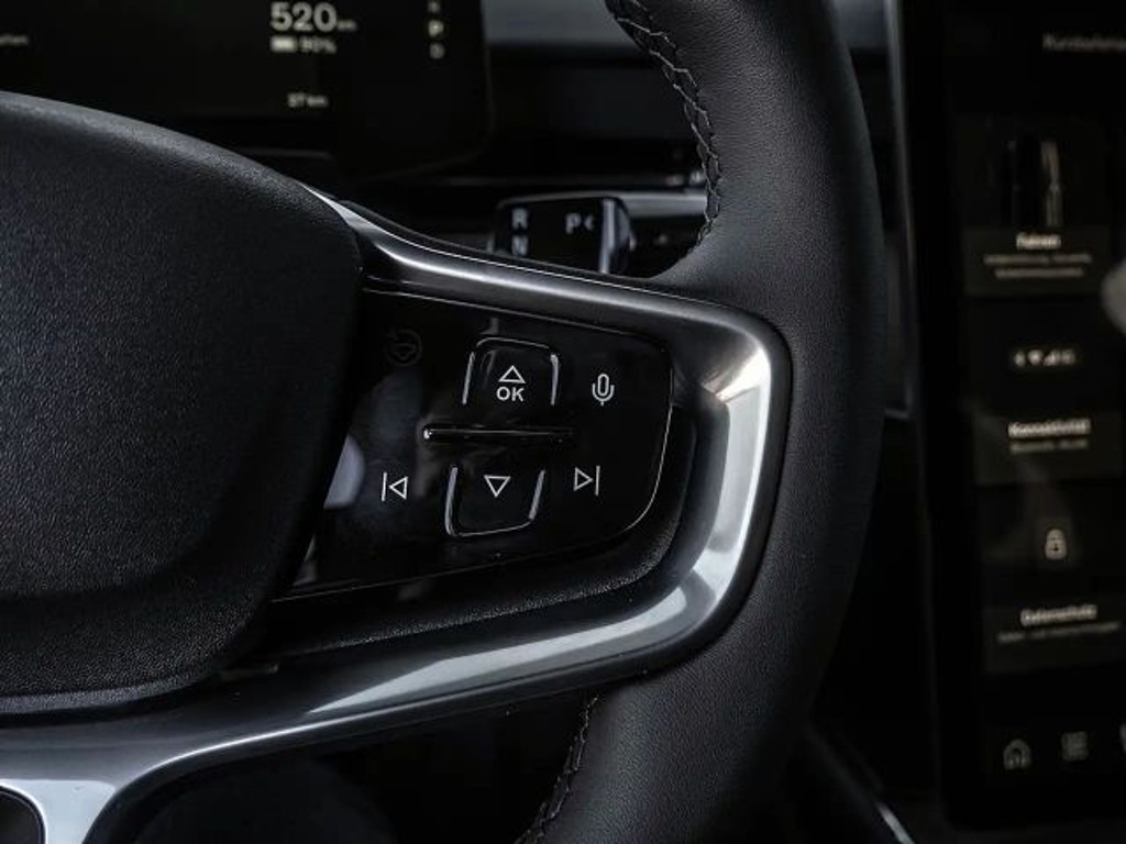 Volvo ES90