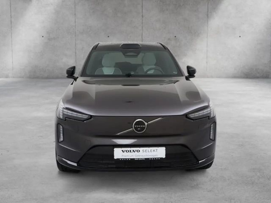 Volvo EX90