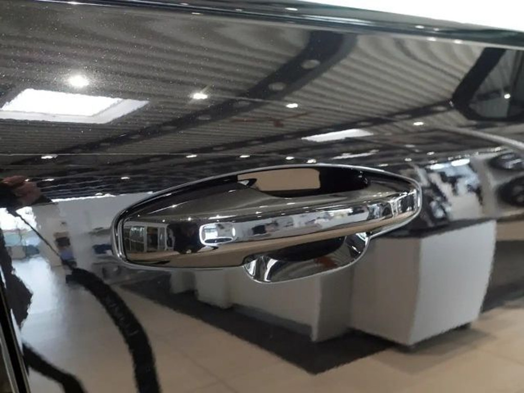 Volvo EX40