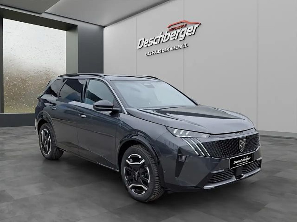 Peugeot E-5008