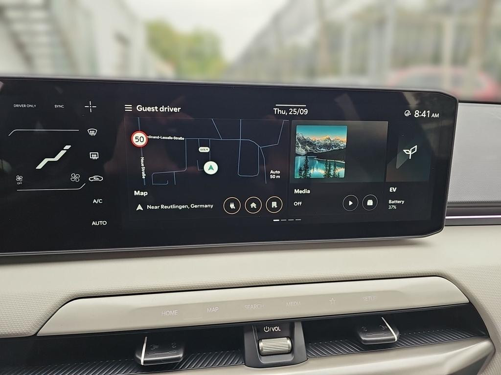 Kia EV4