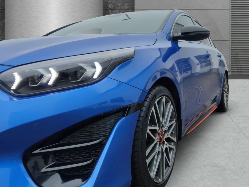 Kia ProCeed
