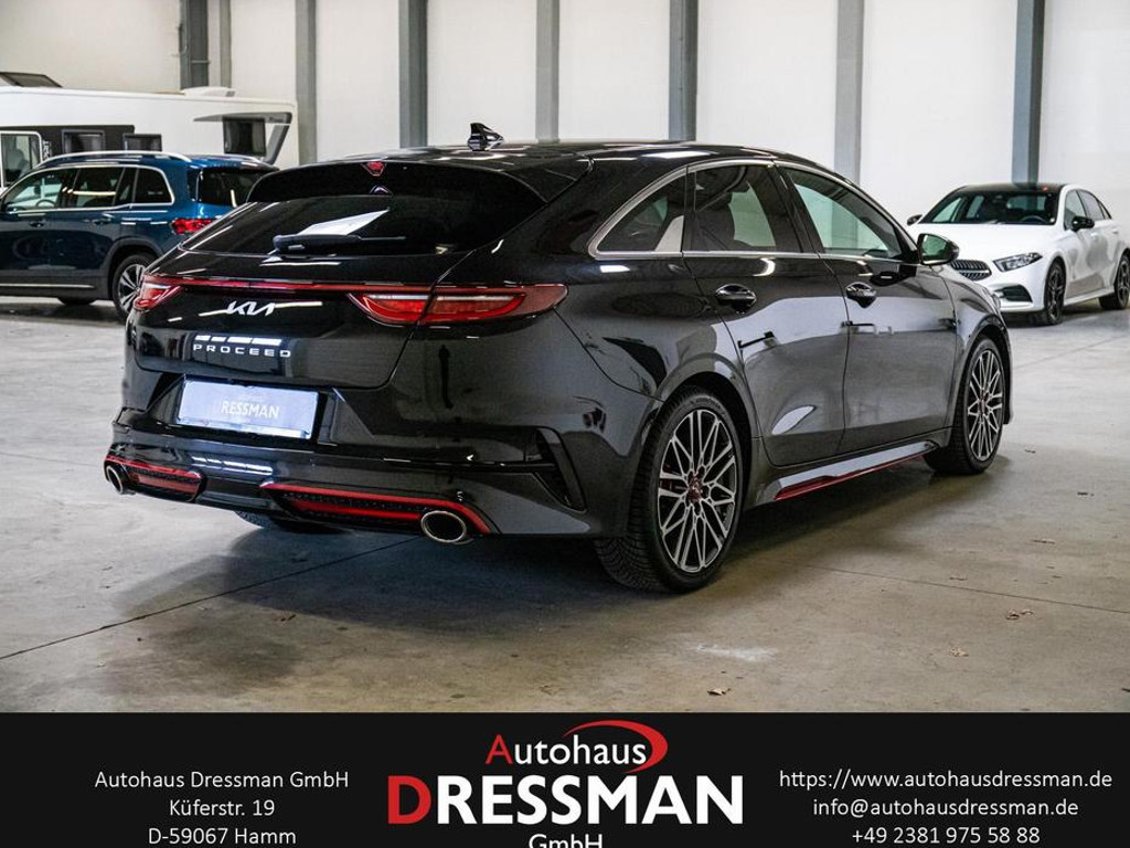 Kia ProCeed