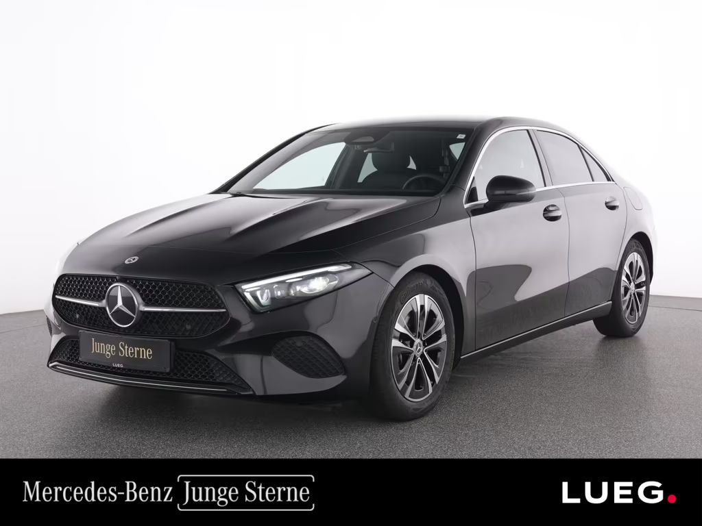 Mercedes-Benz A-Klasse A 200 Progressive A 200 d