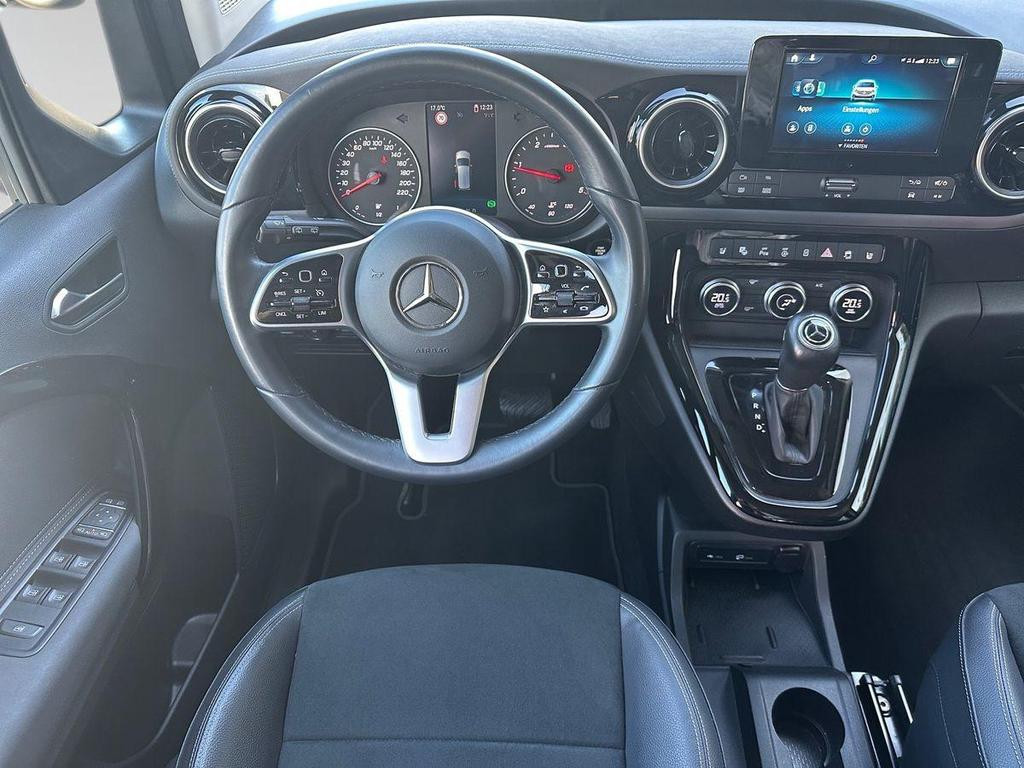 Mercedes-Benz T 180