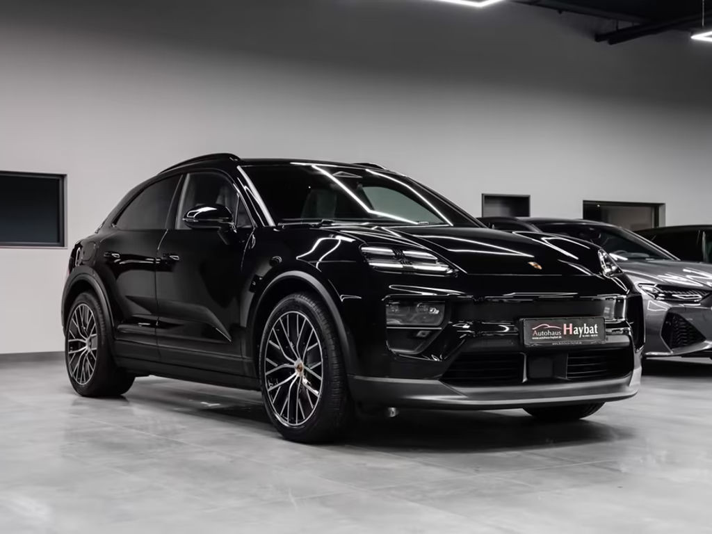 Porsche Macan E Matrix-ACC-Pano-Leder-Kamera-21"