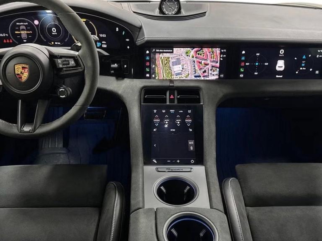 Porsche Taycan
