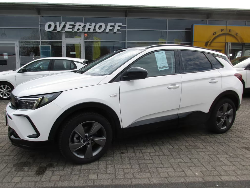 Opel Grandland Grand Sport 1.2 Turbo Turbo GS-Line