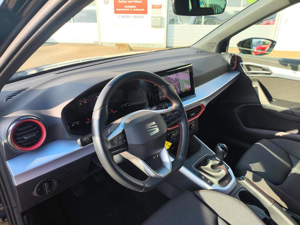 Seat Arona