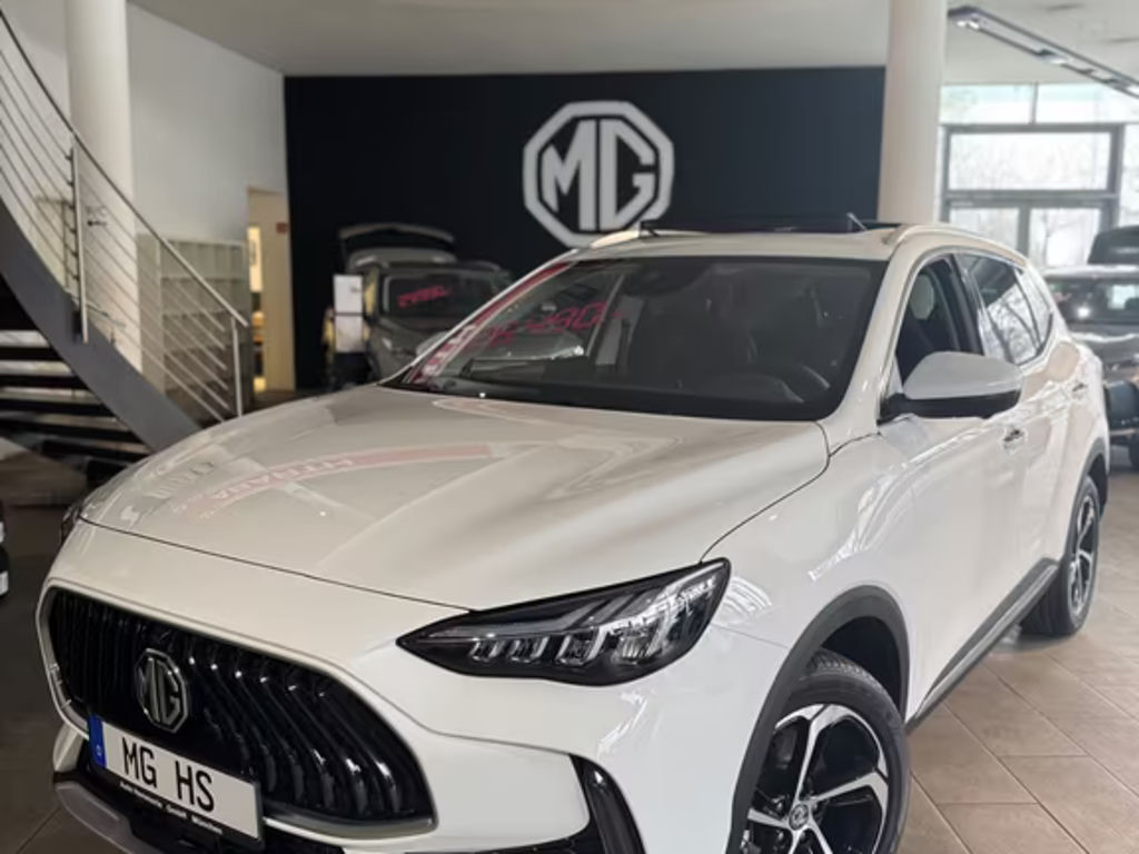 MG HS Luxury
