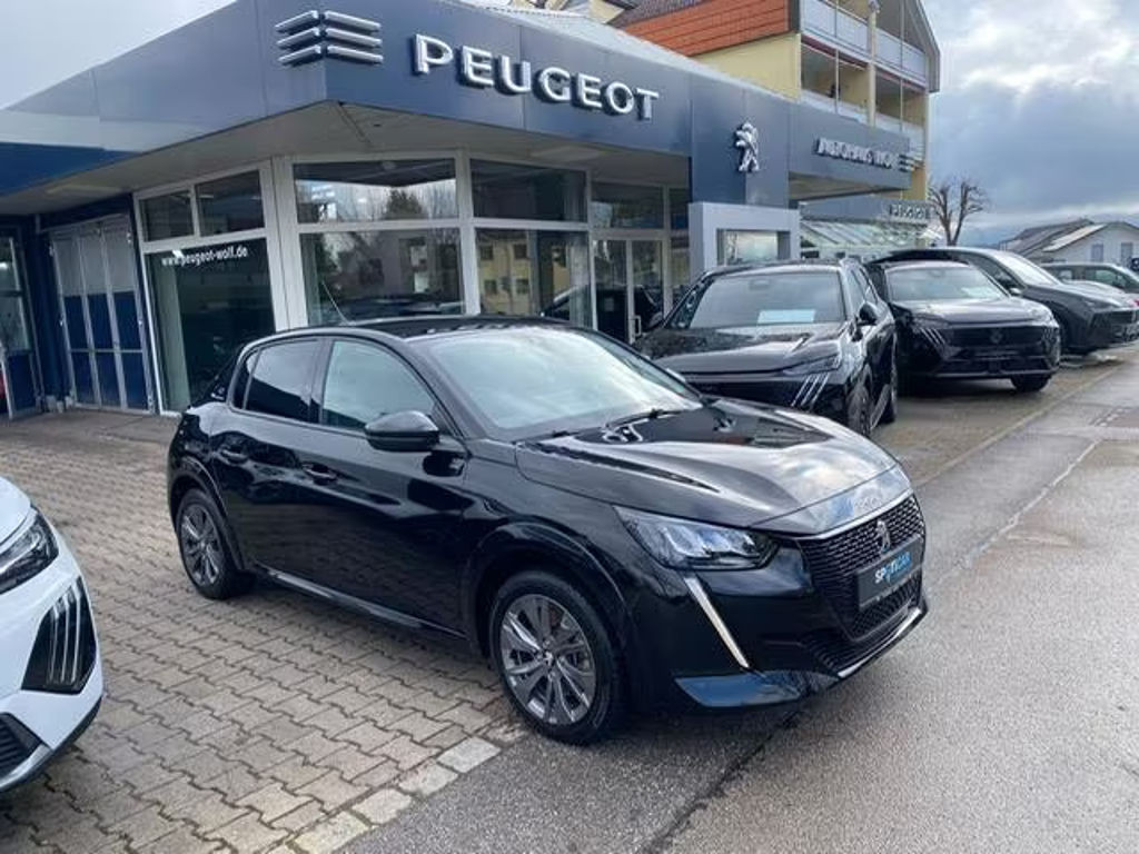 Peugeot e-208 Allure Pack