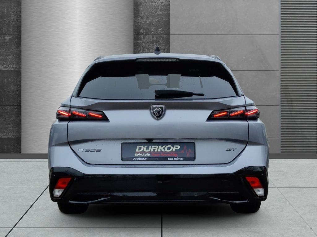 Peugeot e-308