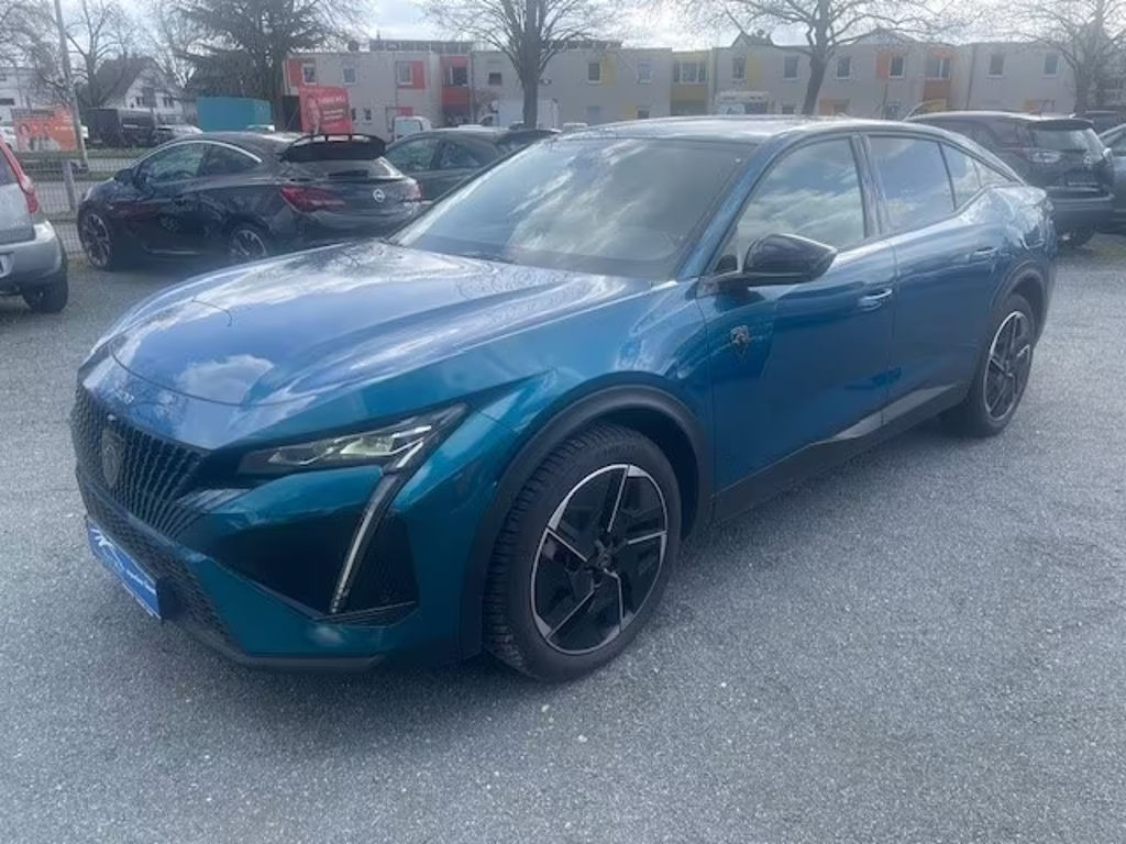Peugeot 408