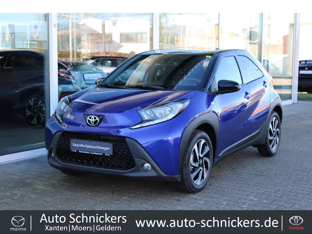 Toyota Aygo X Team D