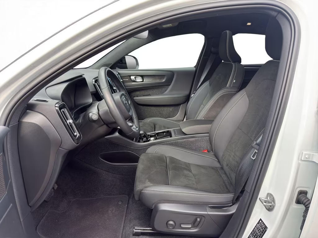 Volvo C40