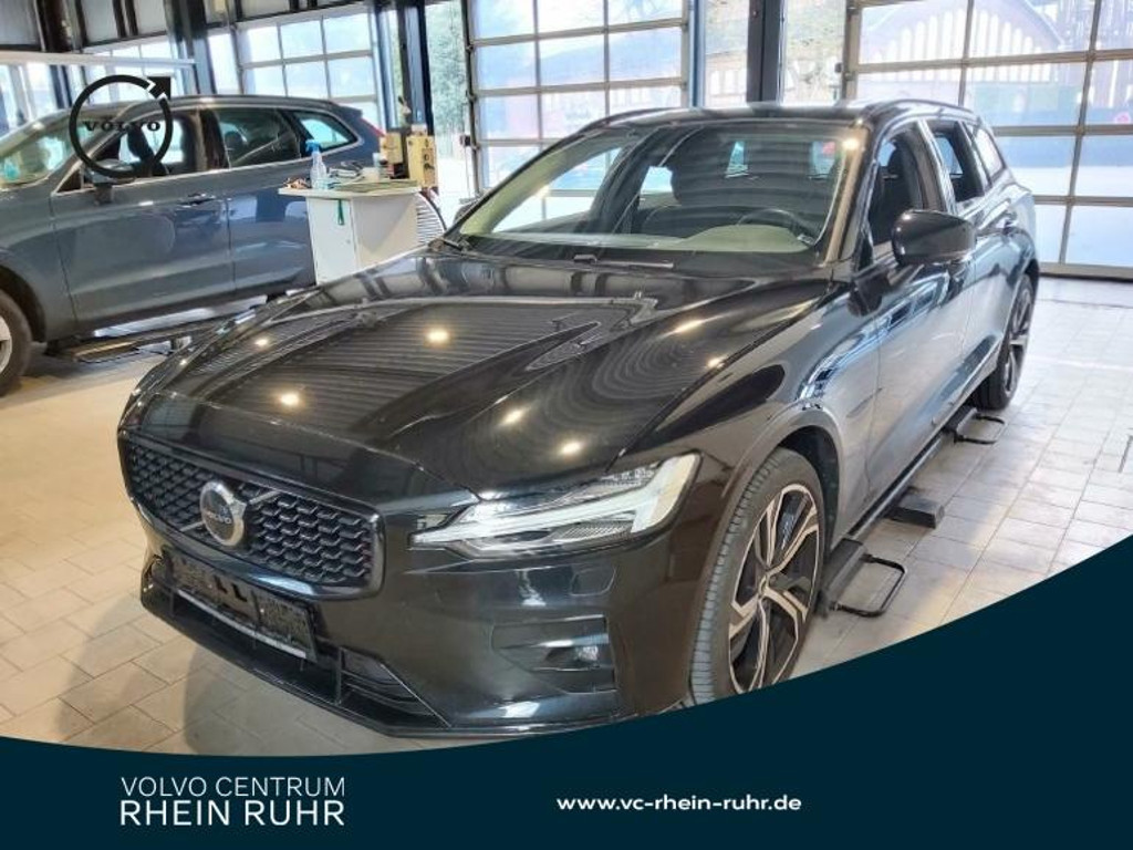 Volvo V60 Plus Dark