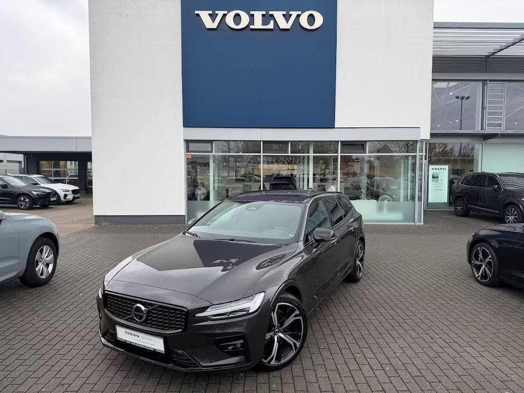 Volvo V60 Plus Dark
