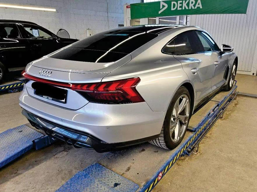 Audi e-tron GT