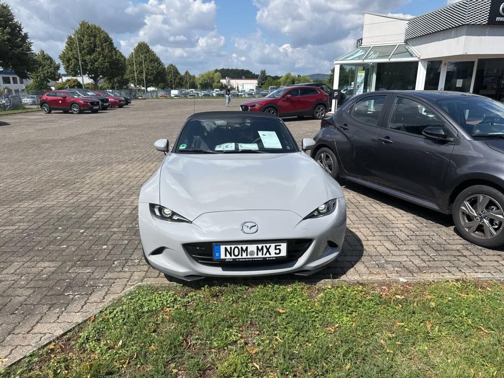 Mazda MX-5 SkyActiv