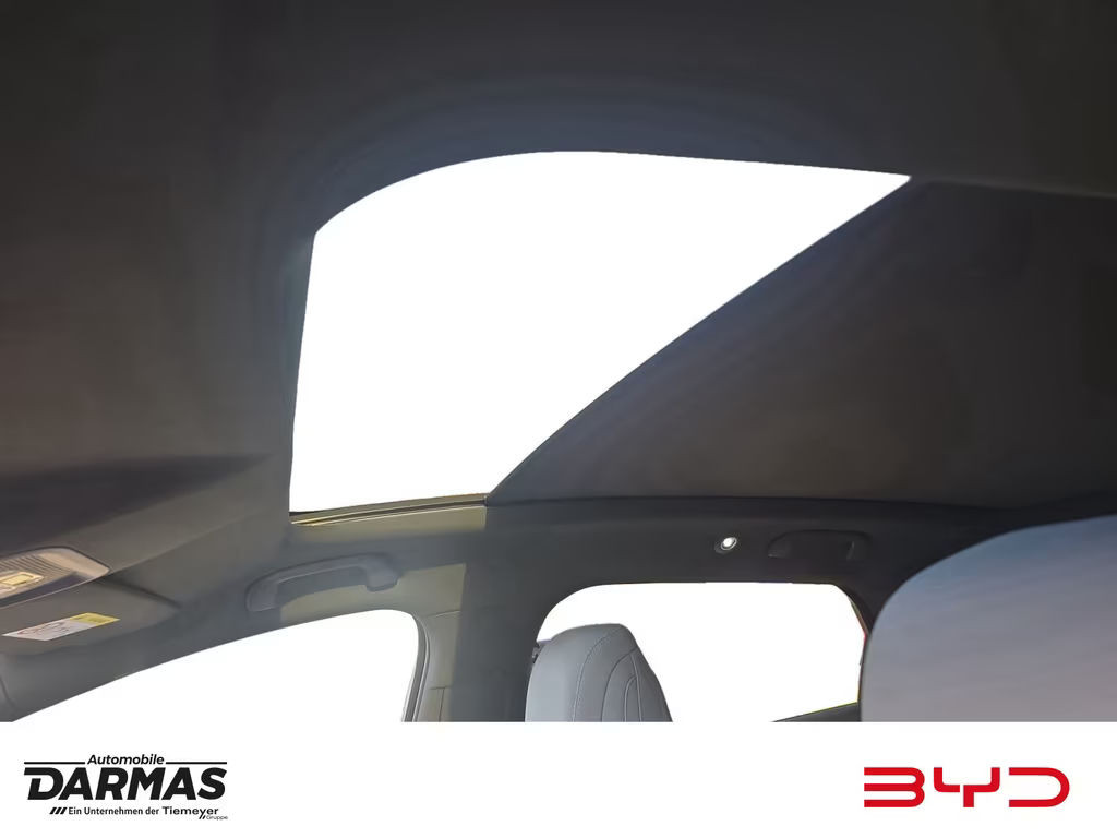 BYD Sealion 7