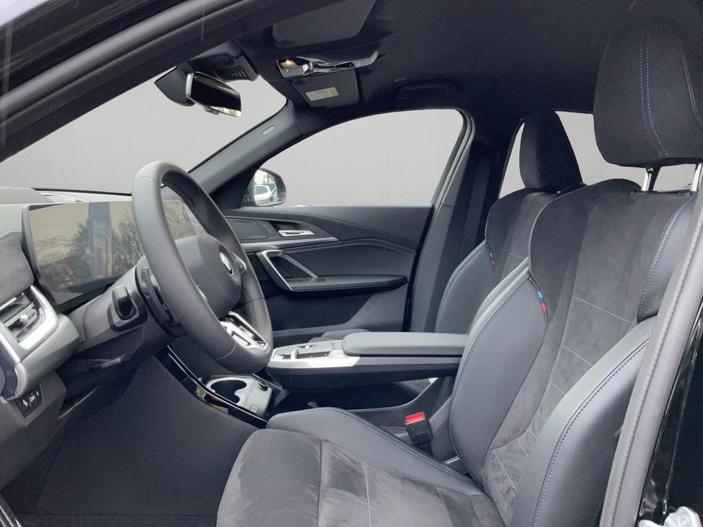 BMW iX2