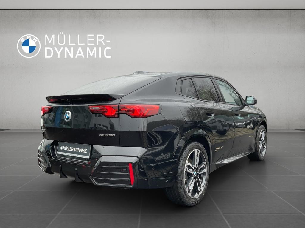 BMW iX2