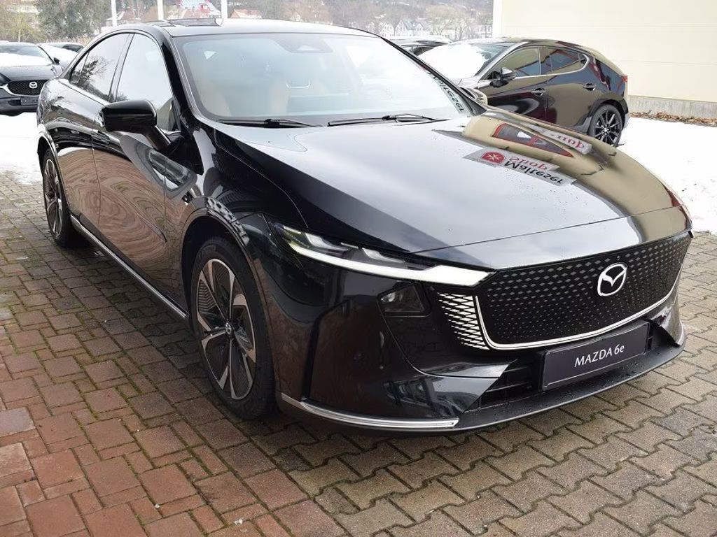 Mazda 6e