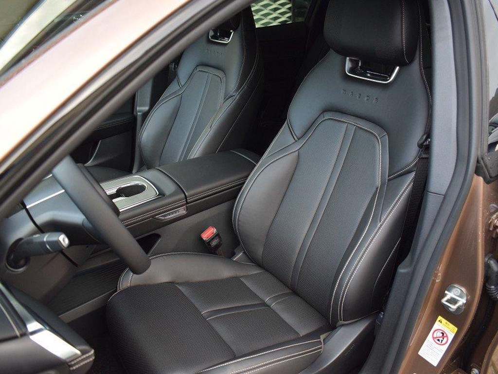 Mazda 6e