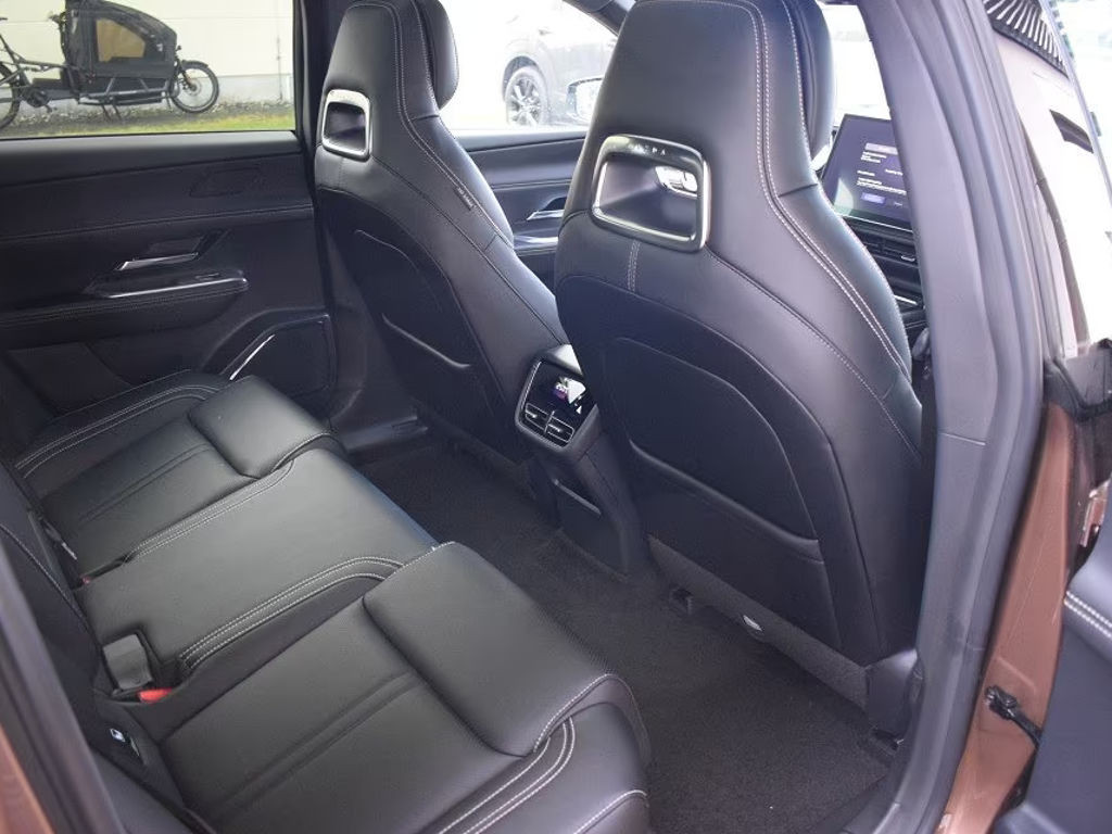 Mazda 6e