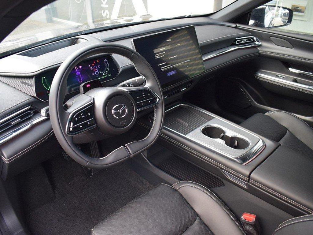 Mazda 6e