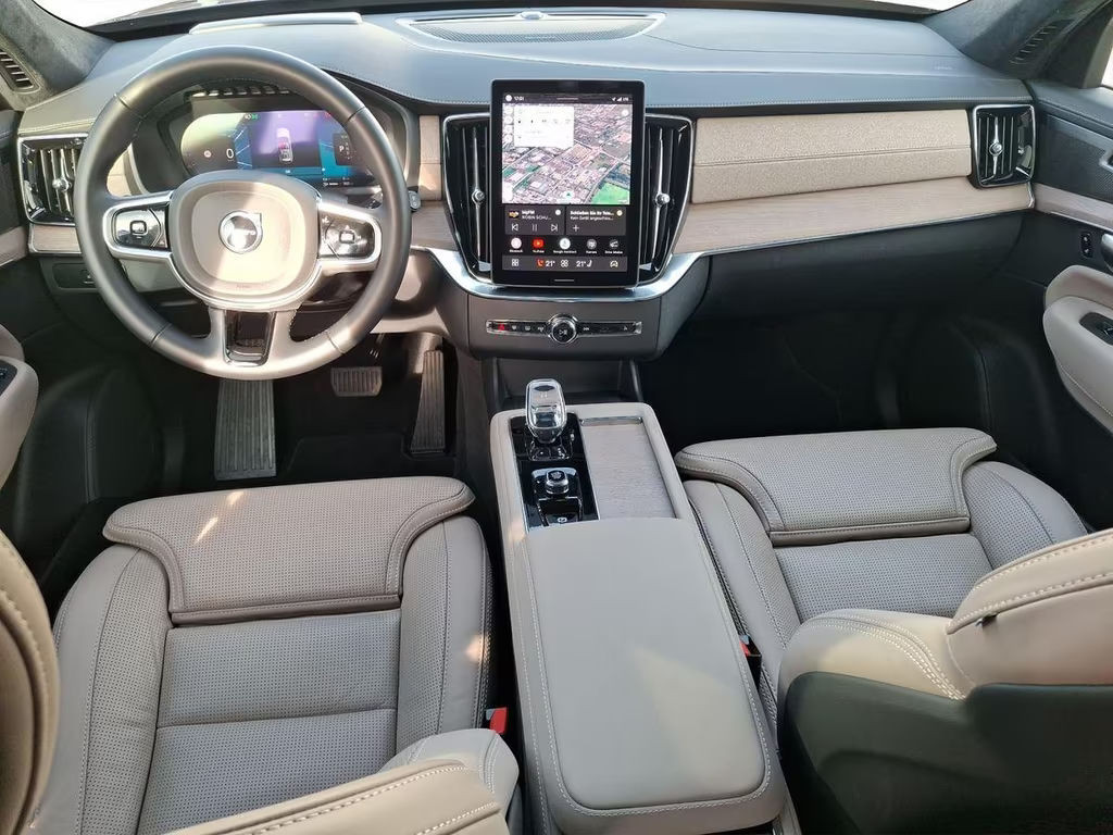 Volvo XC90