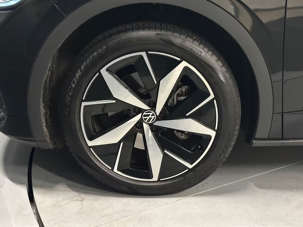 Volkswagen ID.5