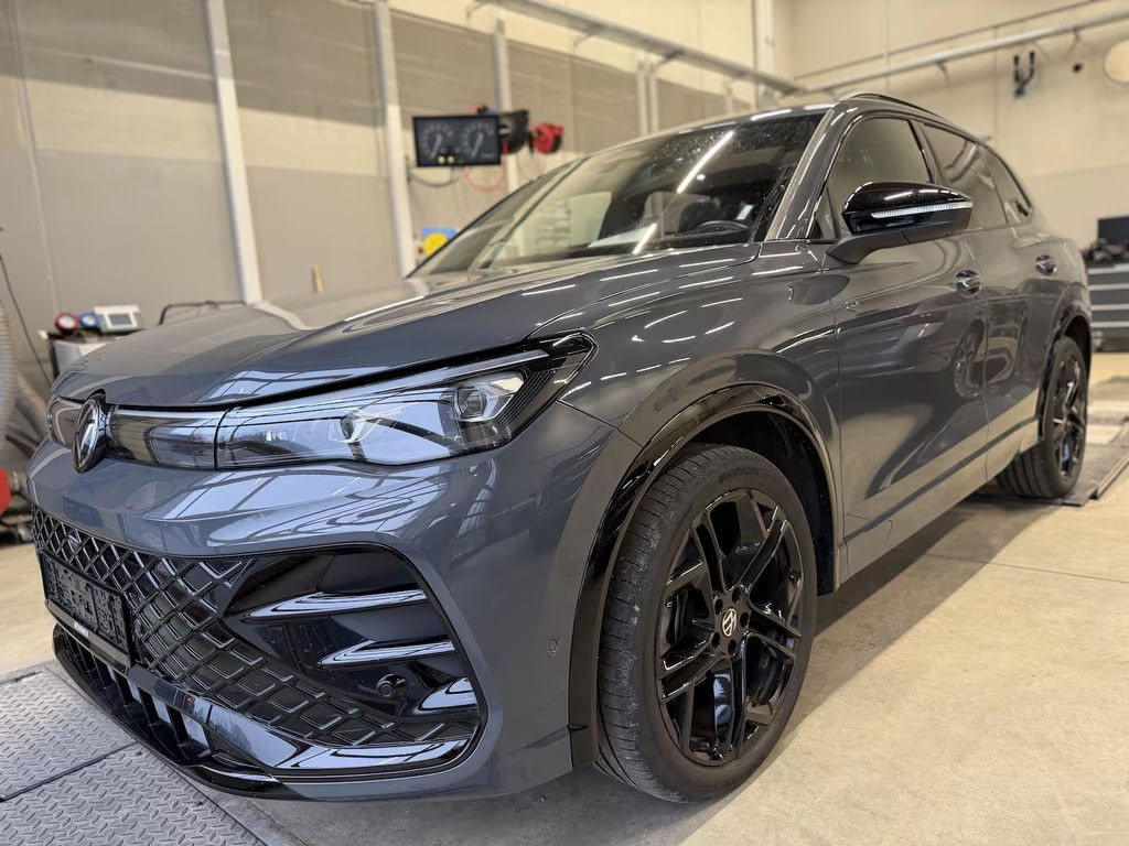 Volkswagen Tiguan DSG Max R-Line Pro 1.5 eTSI