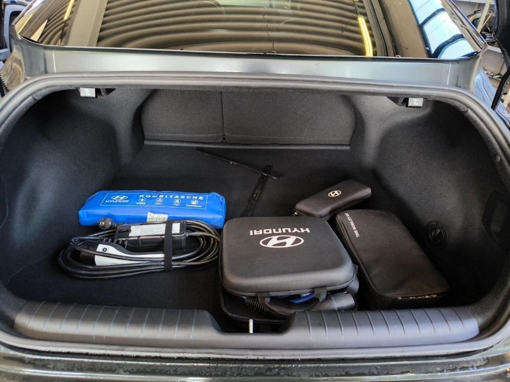 Hyundai IONIQ 6 UNIQ Vierwielaandrijving 4WD