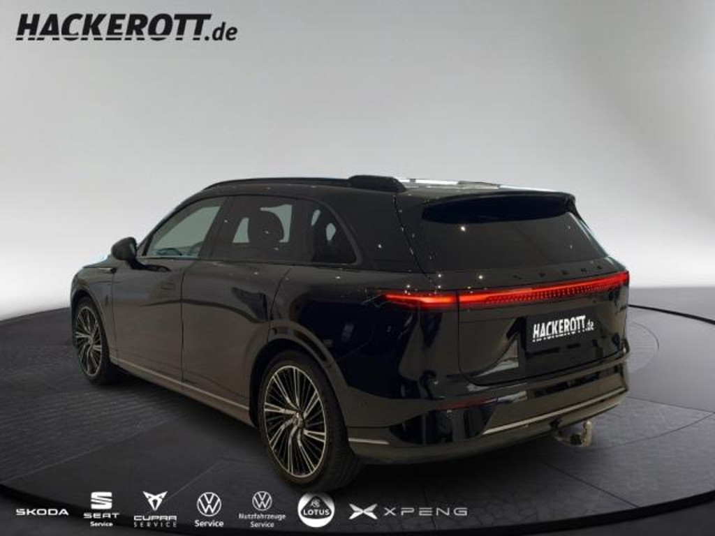 Xpeng G9