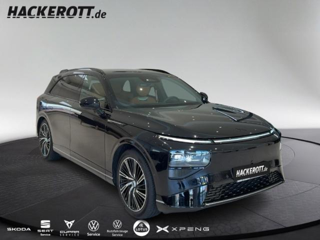 Xpeng G9