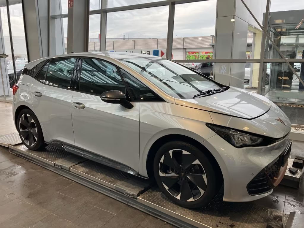 Cupra Born