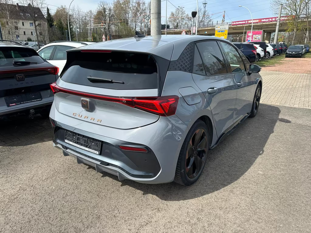 Cupra Born